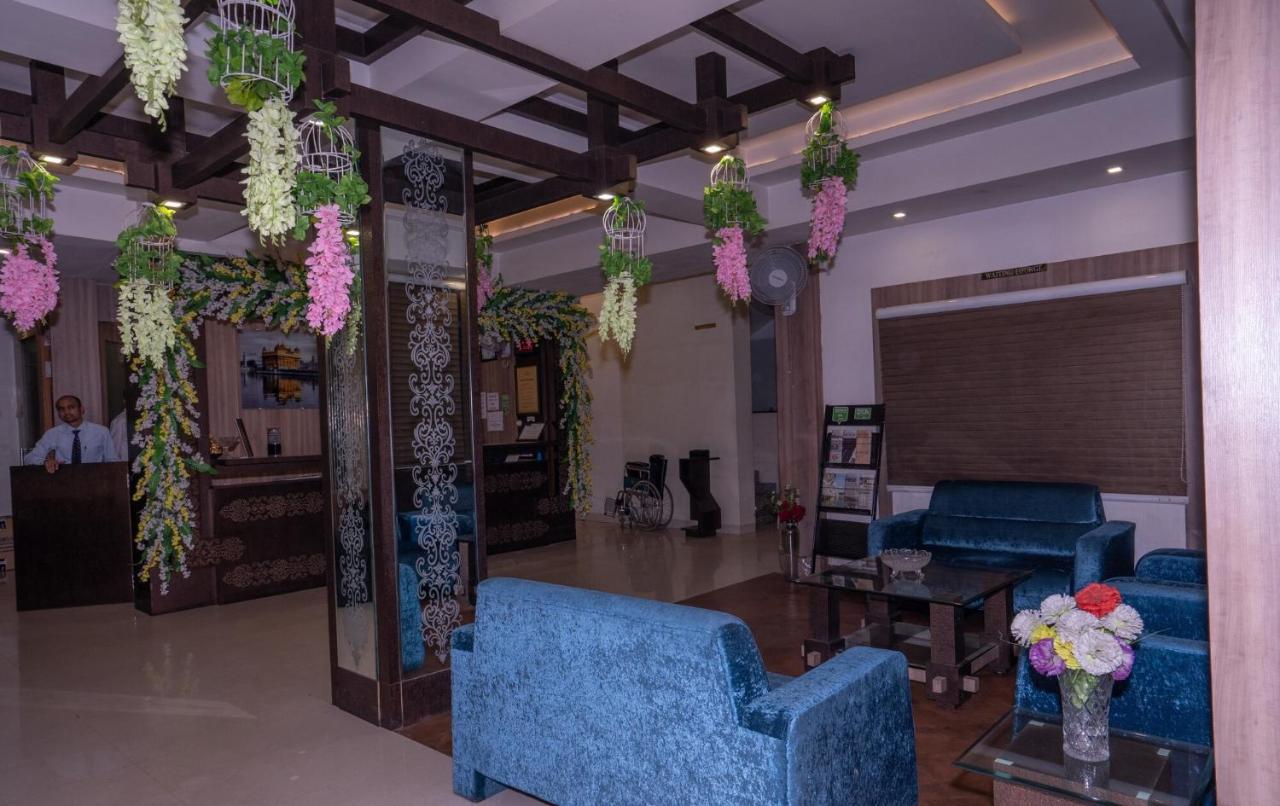 Hotel Samrat Jabalpur Exterior foto
