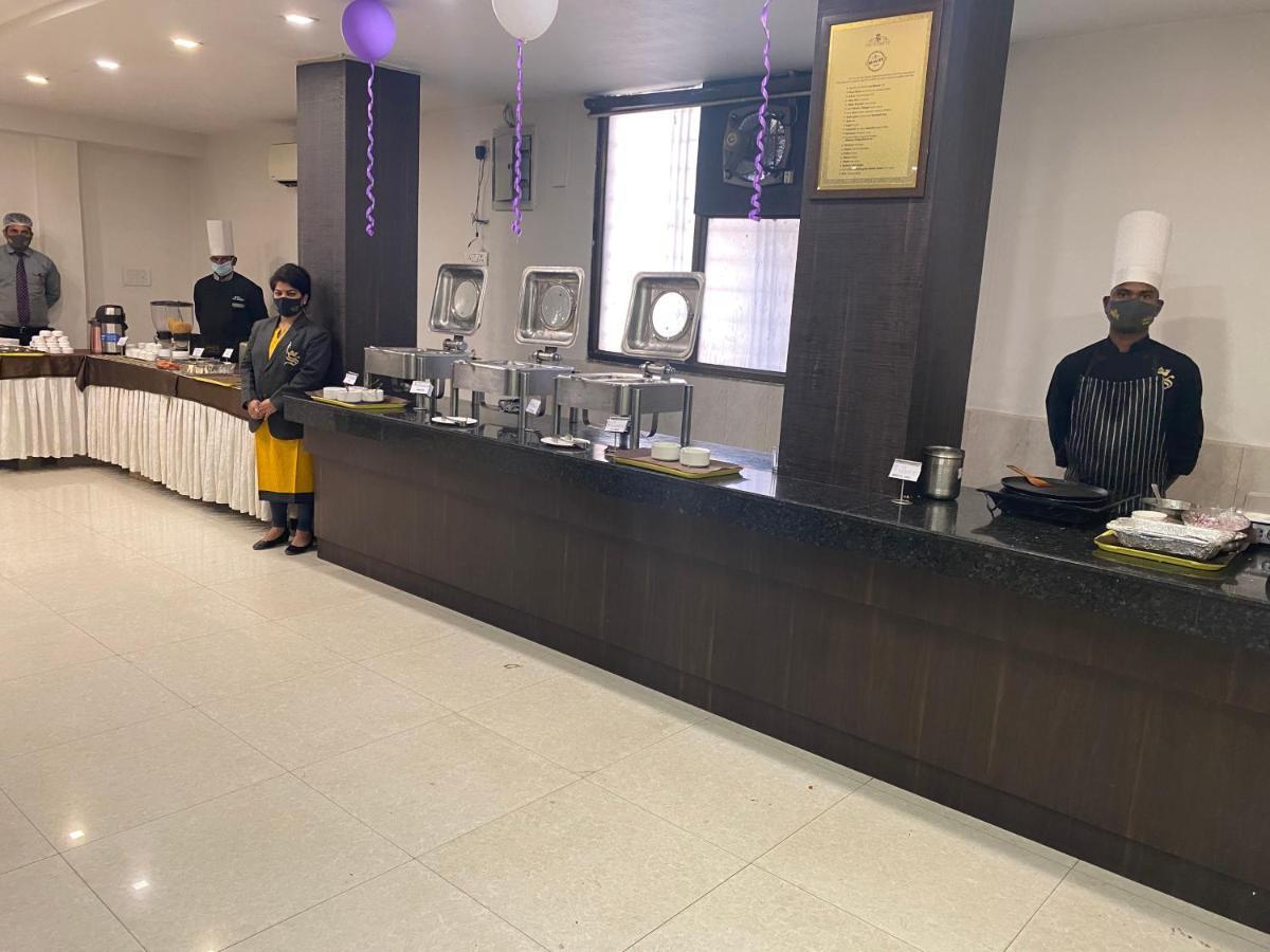 Hotel Samrat Jabalpur Exterior foto